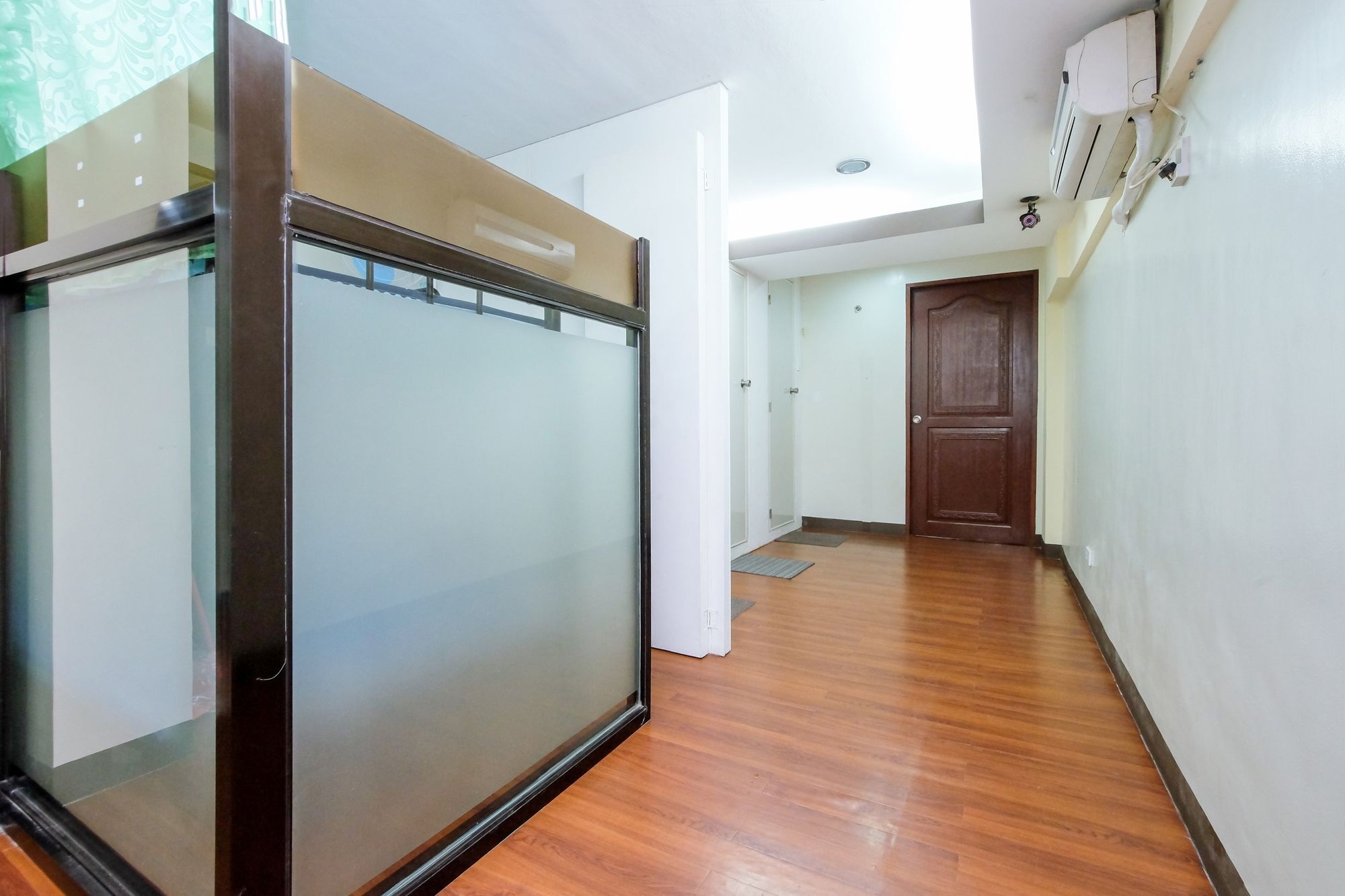 מנילה Zen Hostel Quirino Ave. Malate מראה חיצוני תמונה